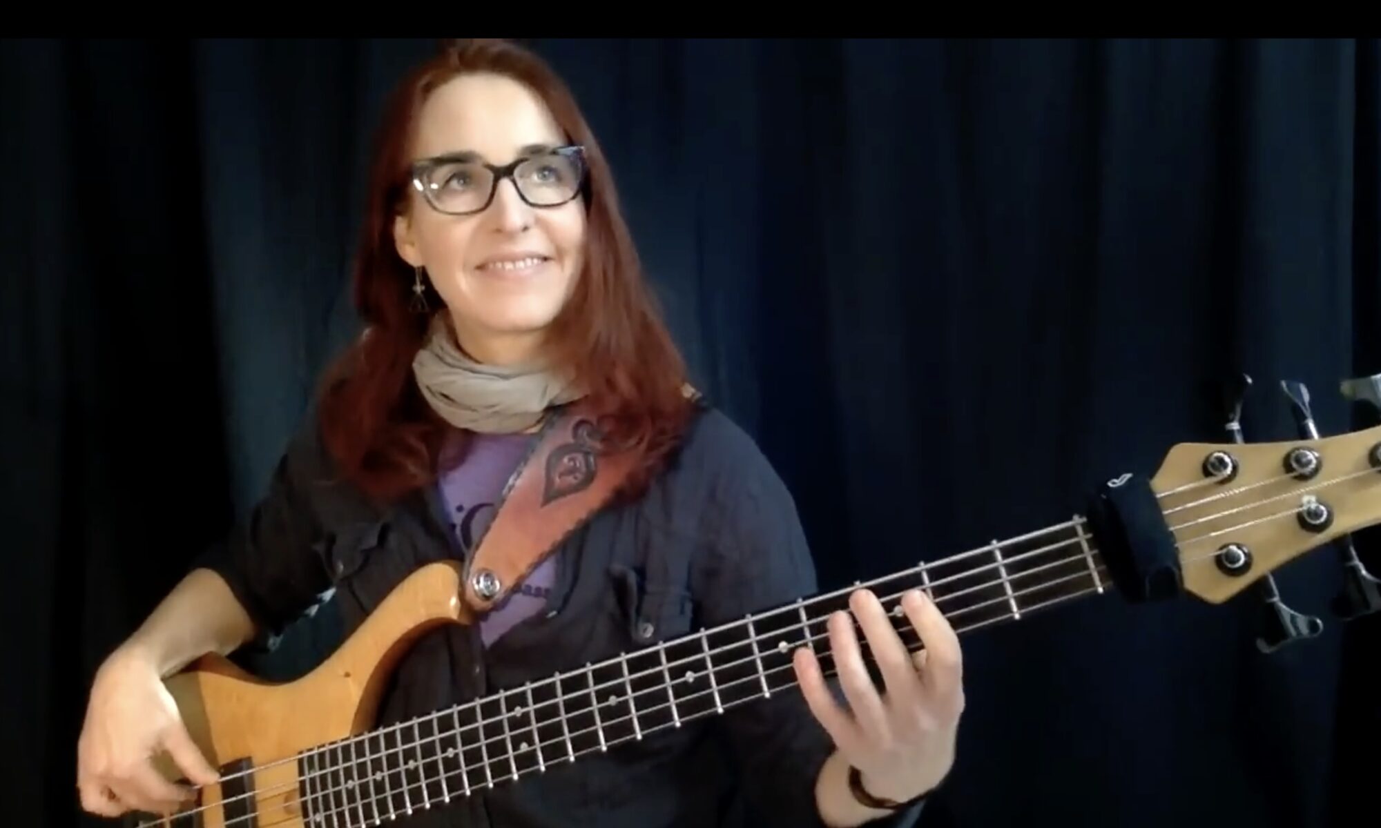 Ari TT Jumps on Fretboard