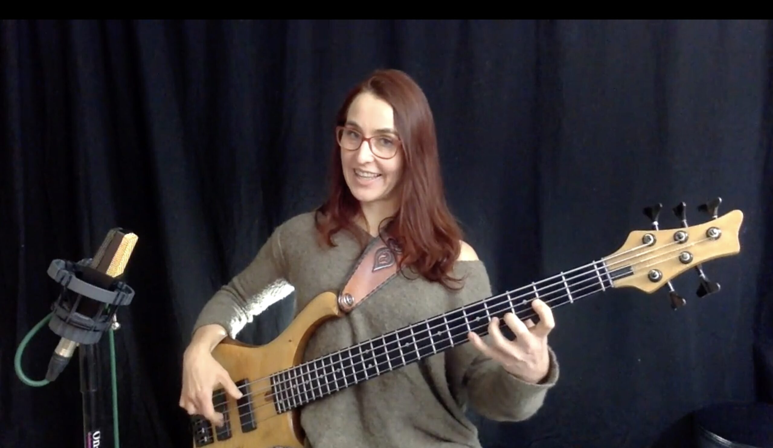 Ari TT Right Hand Thumbs