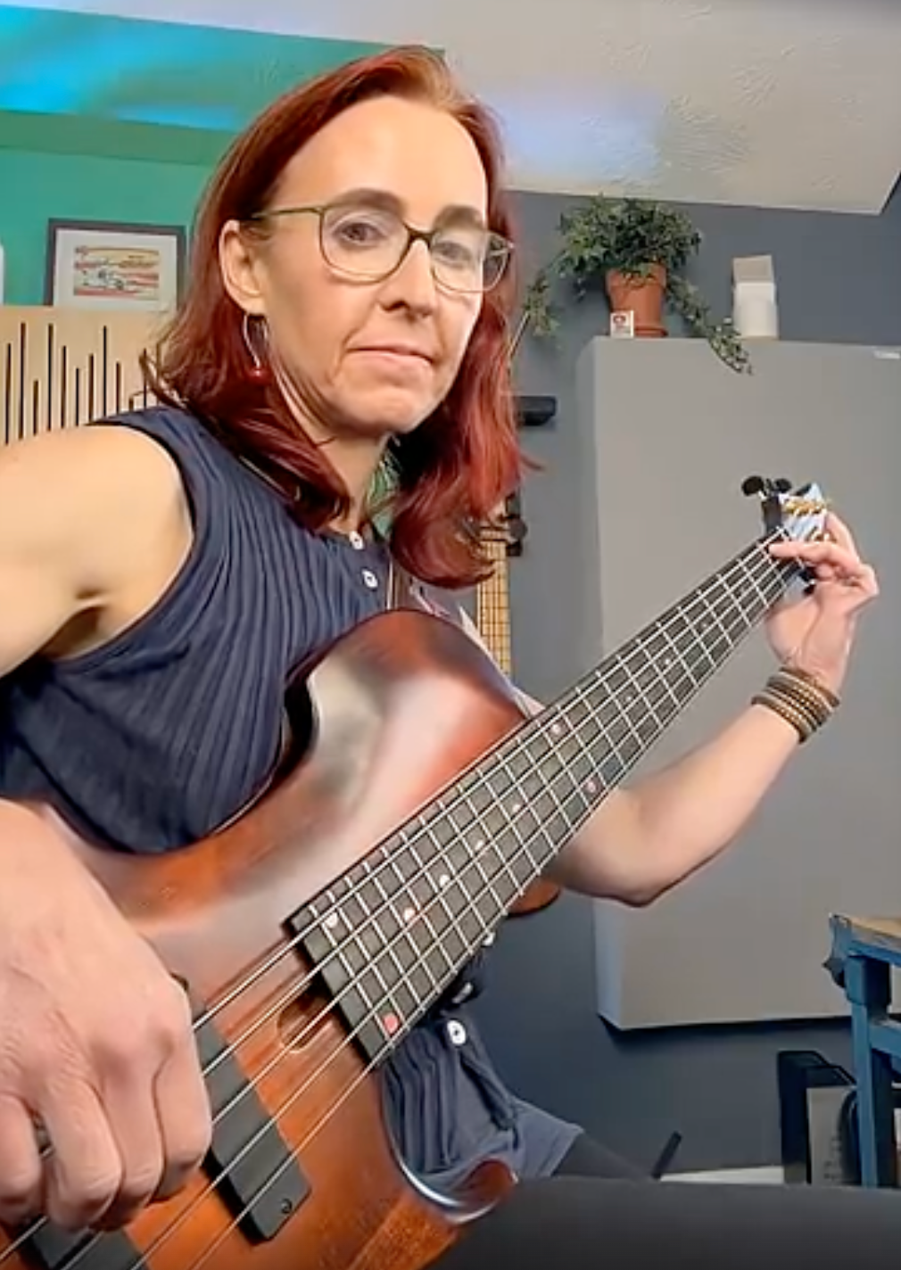 Ariane Cap solo bass